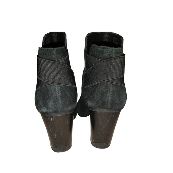 Reaction Kenneth Cole Women’s Black Suede Booties Size US 6M Normcore Fall Ready - Picture 7 of 13